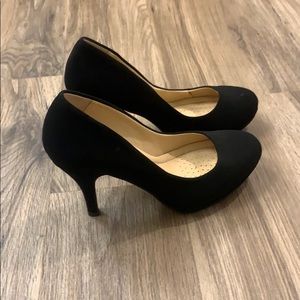 Black pumps - 9